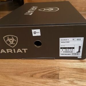 Ariat Women's Black Sutton II Waterproof Boot NWT and box